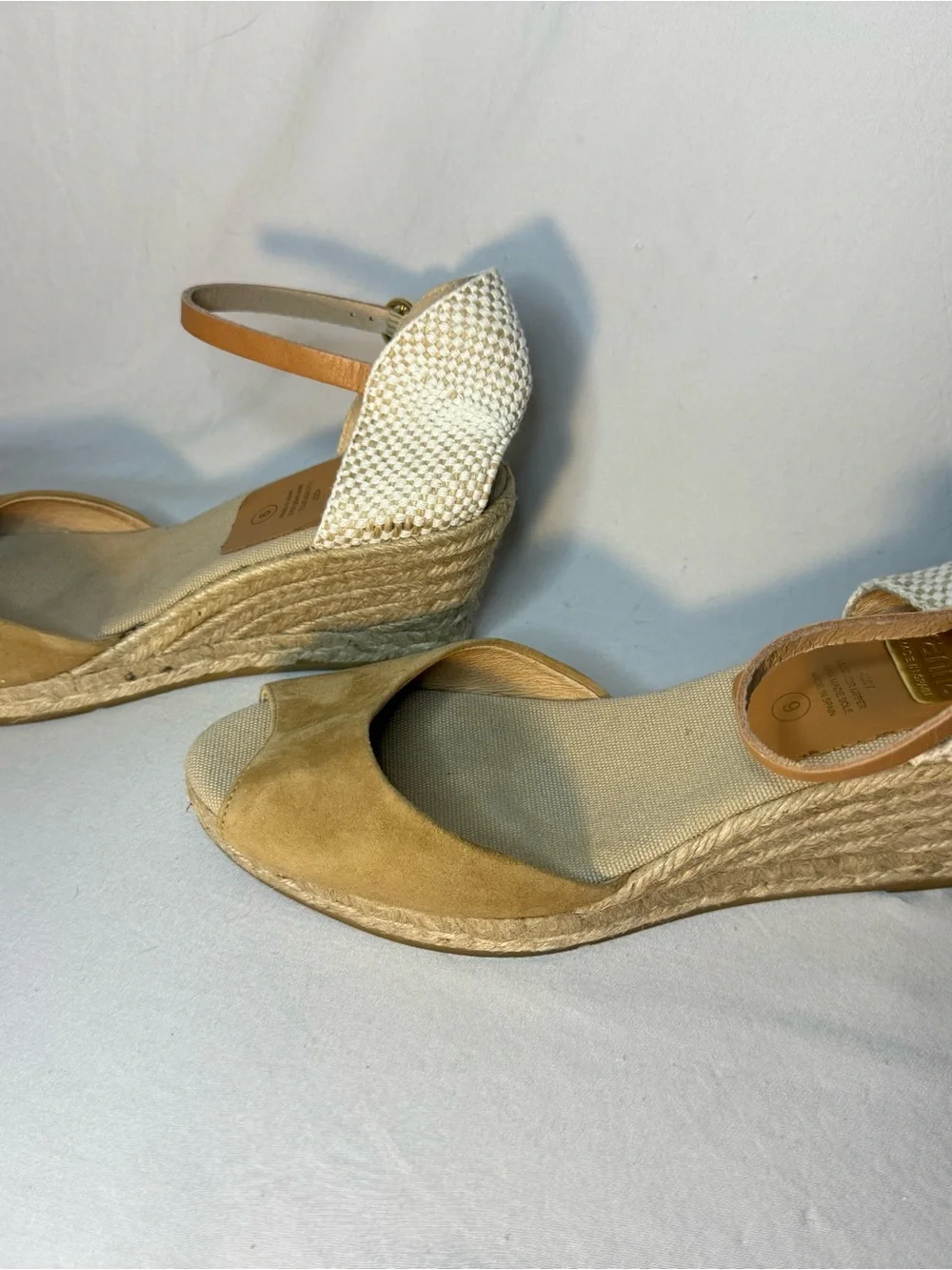 kanna Two-Tone Suede Peep-Toe Wedge Sandals in Tan and Cream